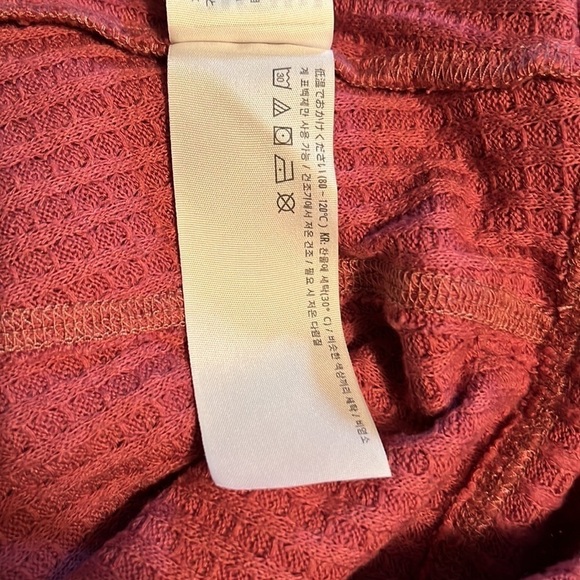 Abercrombie & Fitch Waffle Knit V-Neck Long Sleeve Pink Top Size XS - Picture 8 of 8